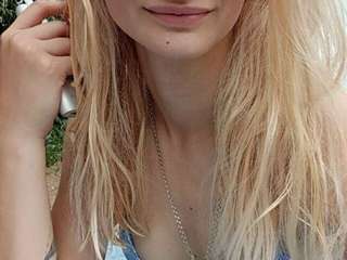 MANDARINKA amateur webcam photo
