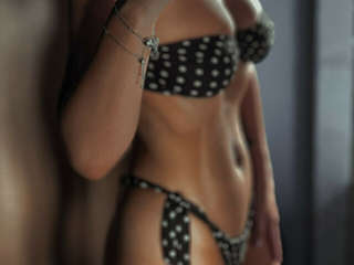 SQUIRTJULIA amateur webcam photo