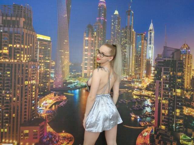 AMYRAROXX free hard sexy photo