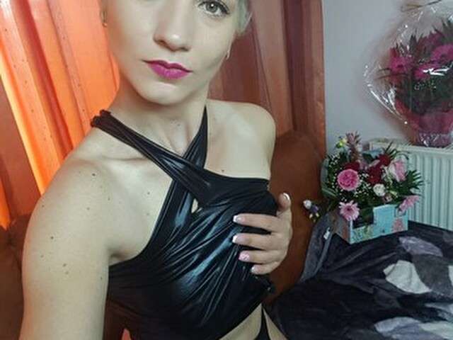ALICIAALICE free hard sexy photo