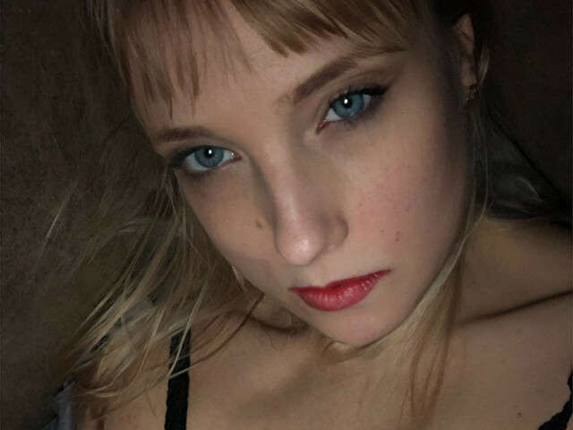 BLUEISABEL free sexy photo
