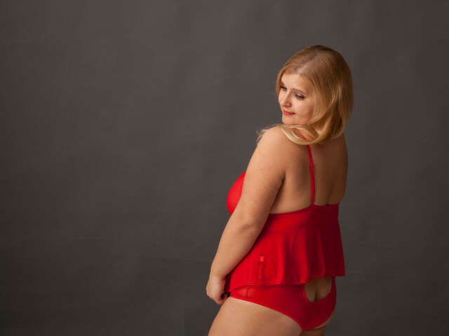 BOOMBOCHKA free hard sexy photo