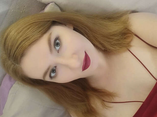PAULINASUNNY free sexy photo