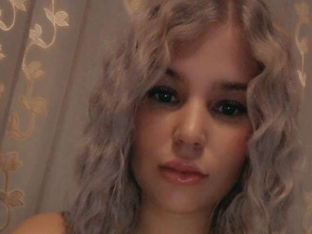 AMANDA28 free sexy photo