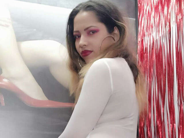 THEBOSSLARA free sexy photo