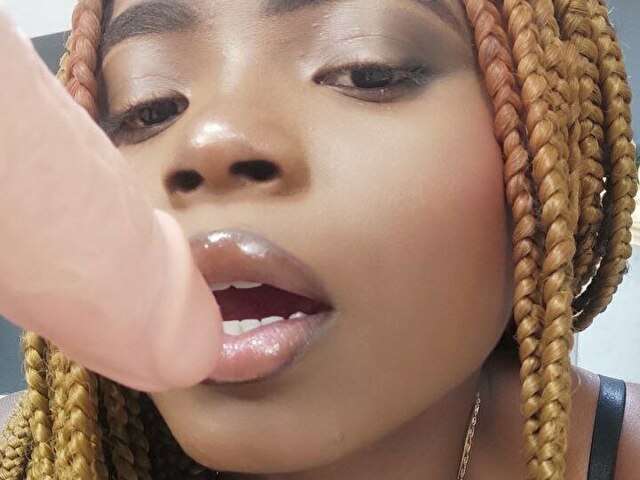 LINDABREE free hard sexy photo