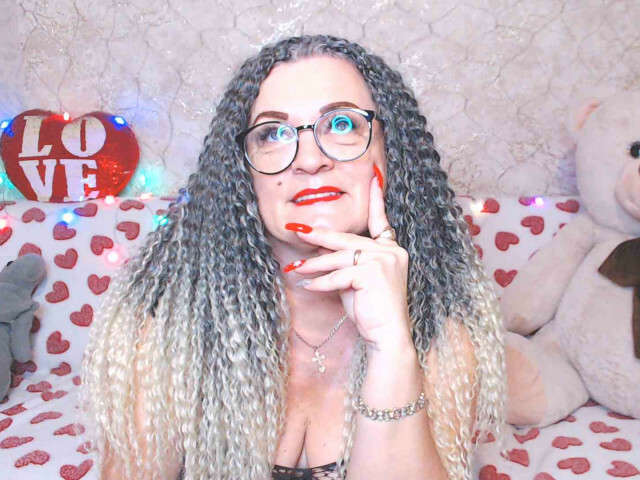 GRANDMILF free hard sexy photo