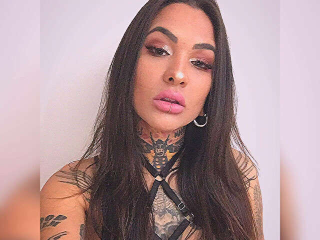 LORENASANTOS free sexy photo