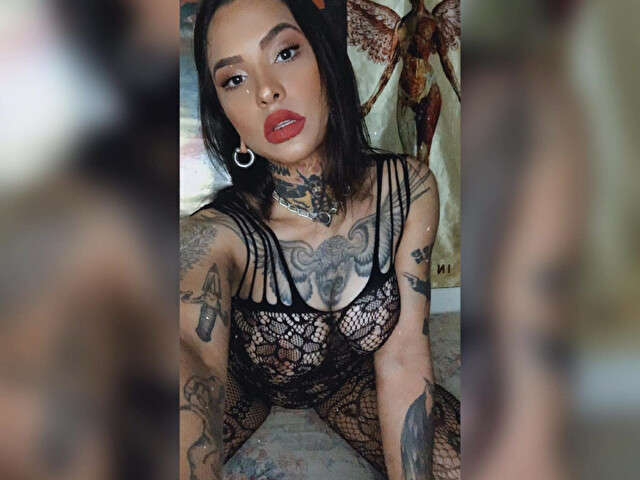 LORENASANTOS free sexy photo