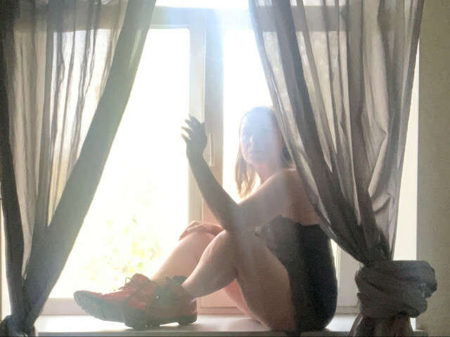 REDROOK free sexy photo