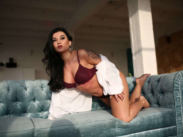 DIVINEKIM free sexy photo