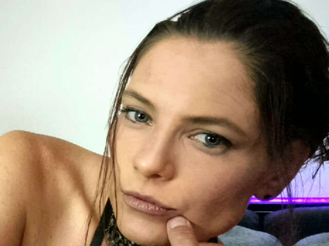 TRUEDESIRES free sexy photo