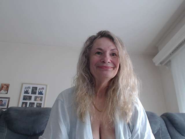HOTLAETI free sexy photo