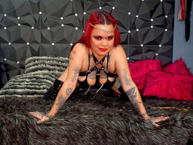 MORGANACROW free hard sexy photo