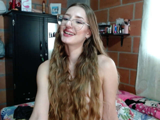 NICOLEANDREW free hard sexy photo