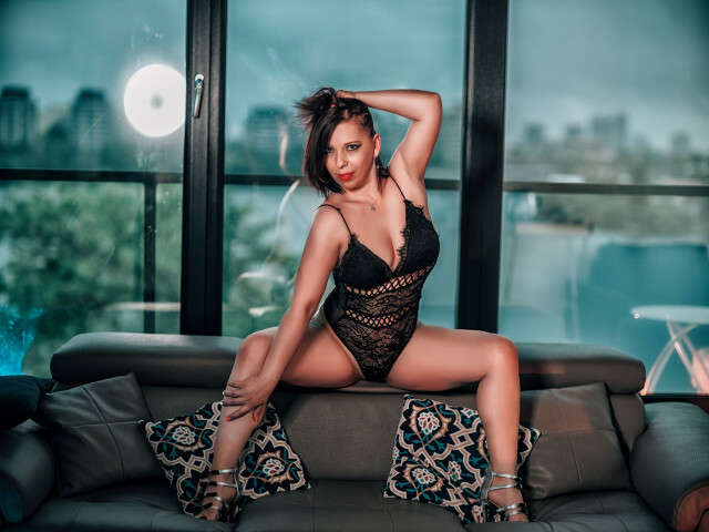 SINLAURA free sexy photo