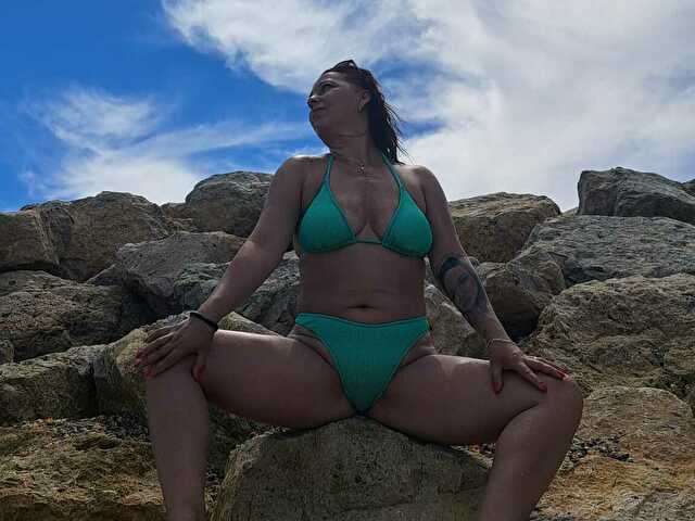 SINLAURA free sexy photo