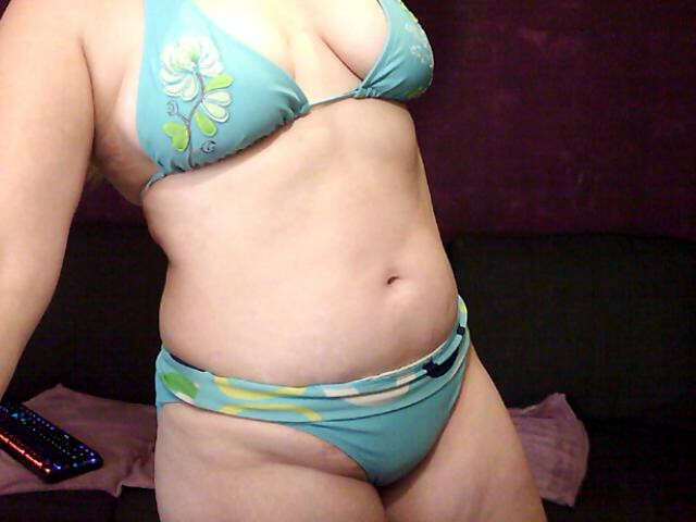 ALAAYAHALLY free hard sexy photo