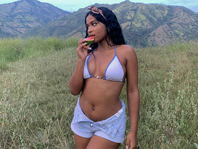 CHANELTAYLOR free sexy photo