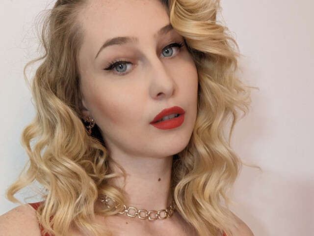NATASHAROUGE free hard sexy photo