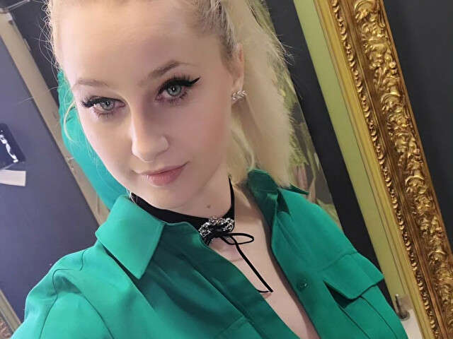 NATASHAROUGE free sexy photo