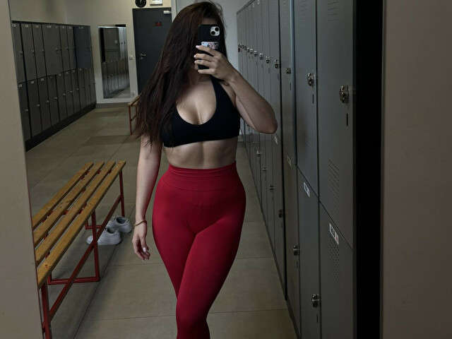 GYMBABE free sexy photo