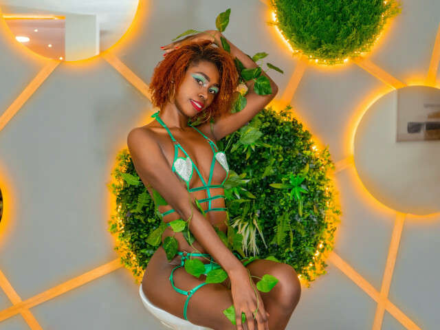 SOFIAKENN free sexy photo