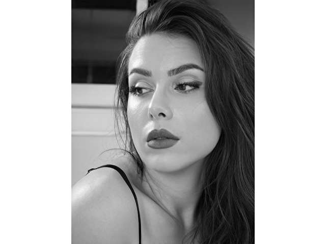 ANDARIEL free sexy photo