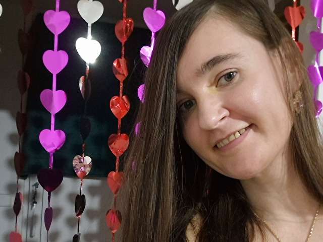 HOTHOUSEWIFE free sexy photo