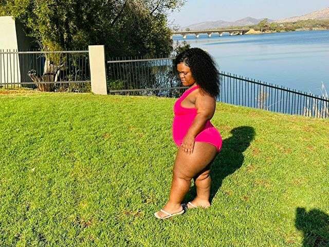 NAWTYMIDGET free sexy photo