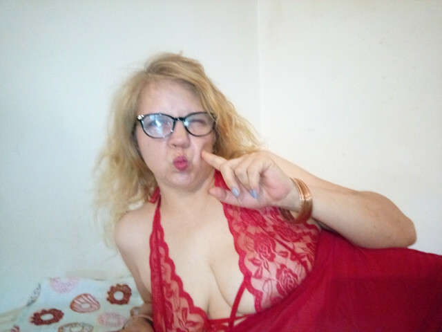 CUTEDEBBY free hard sexy photo