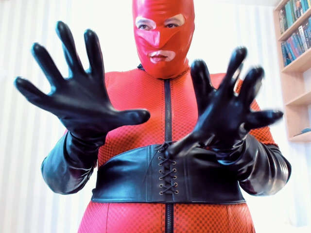 HOTLADYLOLA free hard sexy photo