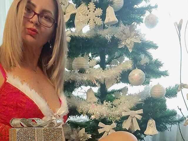 PUSSYEVELY free sexy photo