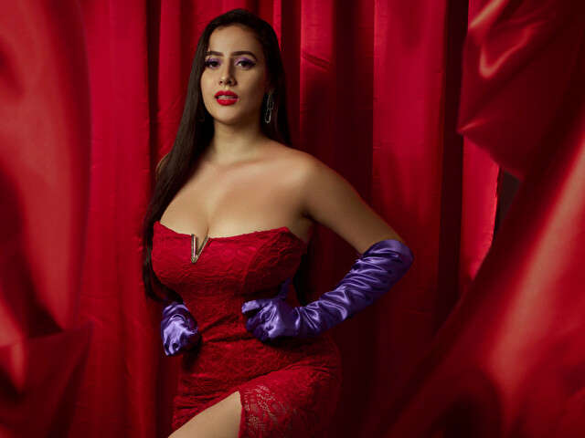 MISSYHIGHINS free hard sexy photo