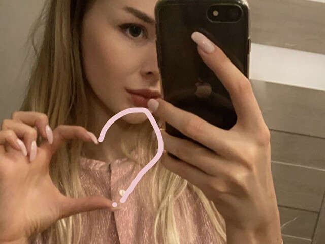 PRINCESSSAXO free sexy photo