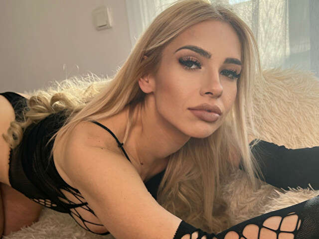 BARBIEMAYA free sexy photo