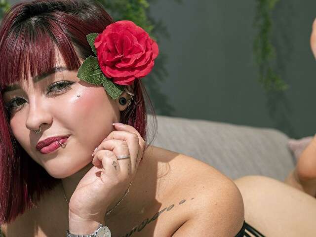 AMELIEWHITE free sexy photo