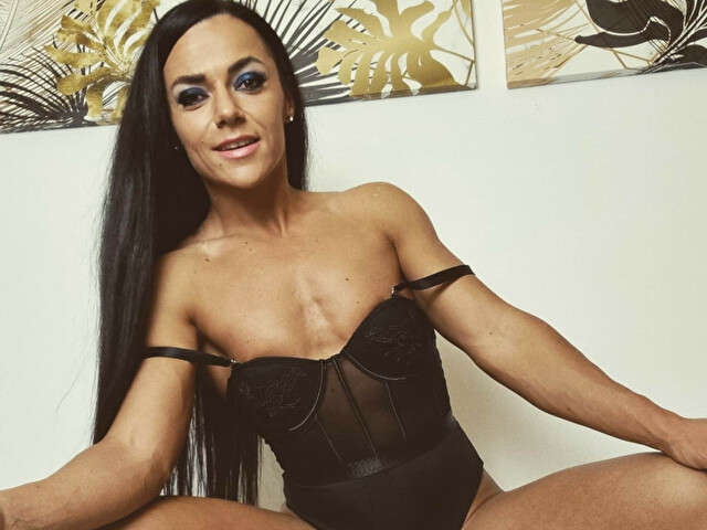 KATYEDAVIS free hard sexy photo