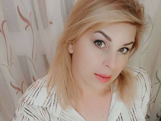 ANIKABLOND free sexy photo