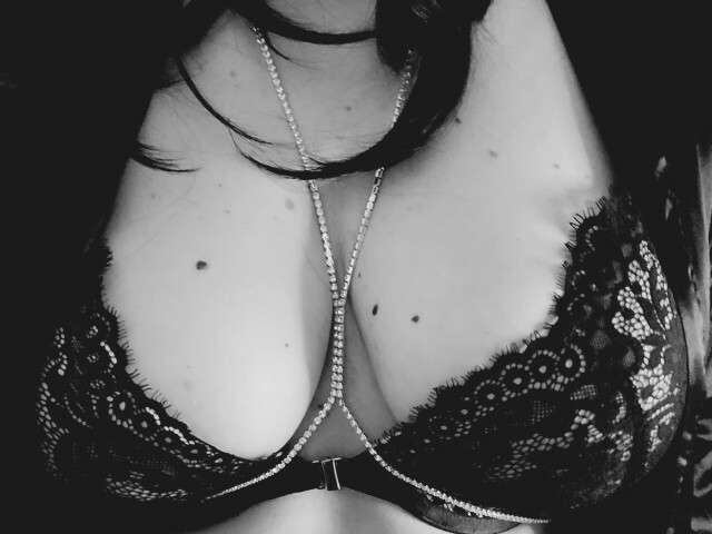 SOFIA6969 free sexy photo
