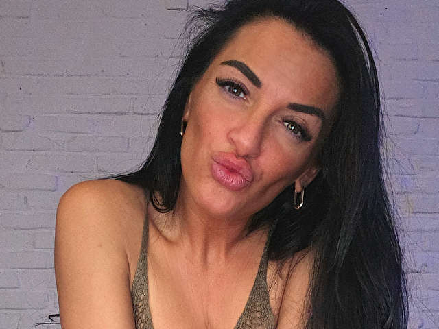 QUEENDD free sexy photo
