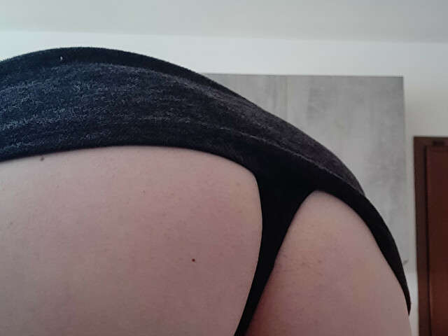 DOLCEEROTIKA free sexy photo
