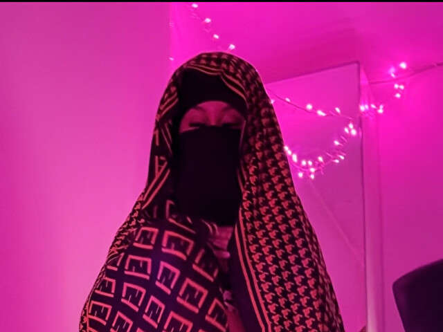 2HARAM free sexy photo