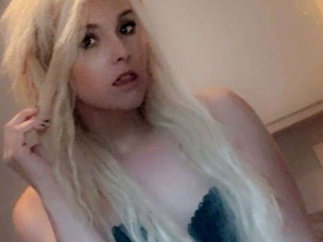 ARRIES free sexy photo