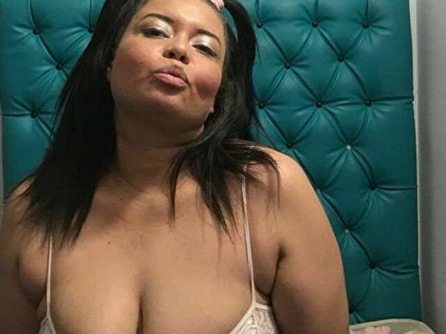 MILFANAAAL free sexy photo