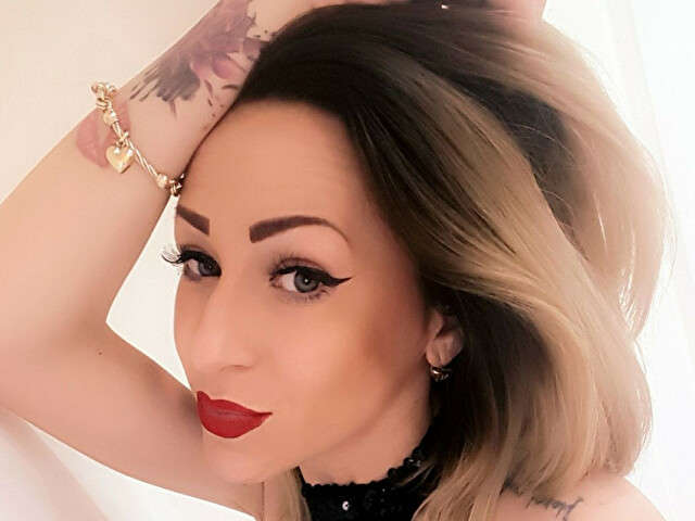 MYSTERIOUST free sexy photo