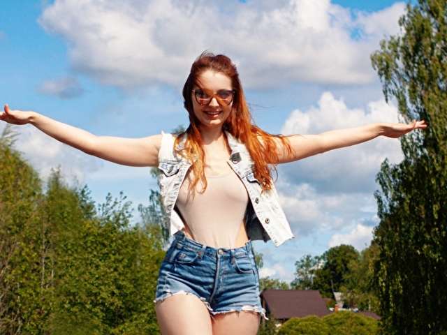 REDSUMMER free sexy photo