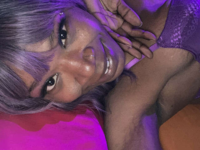 MISHAPARIS free sexy photo