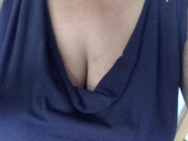 ZOE67300 free sexy photo