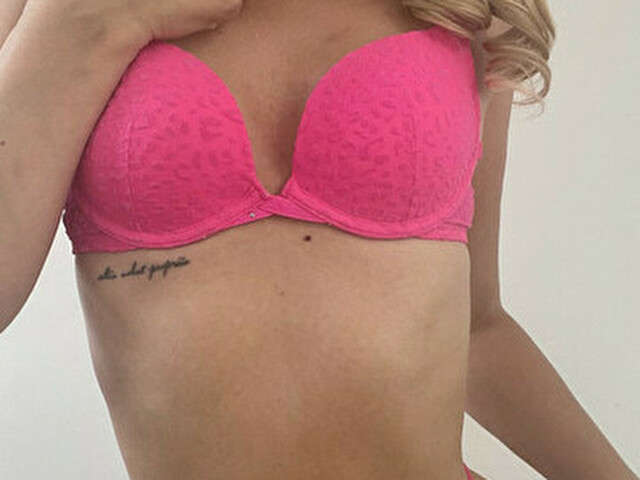 LOLATEASER free sexy photo